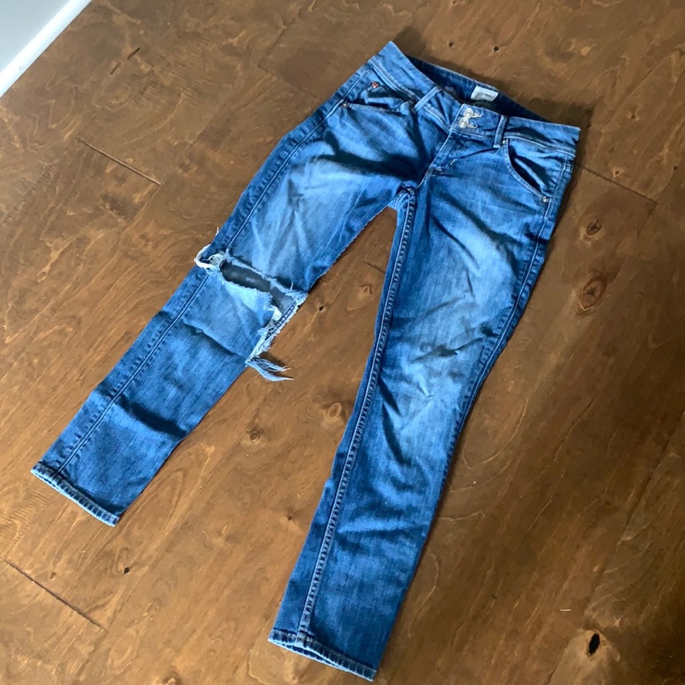 Hudson Distressed Jeans 👖- 25